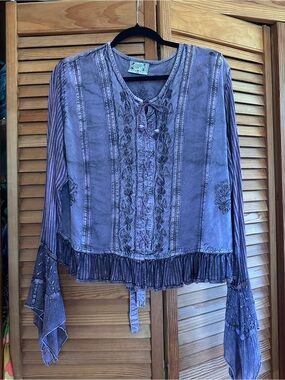 Boho Embroidered Blouse in Purple